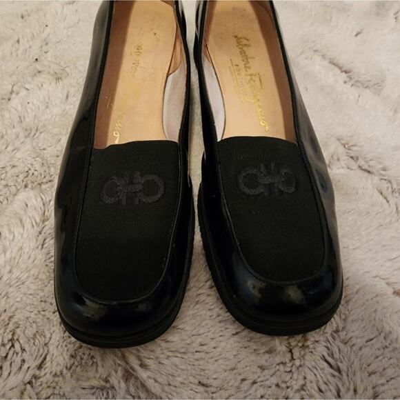 SALVATORE FERRAGAMO BLACK SLIP ON LOAFER SIZE 6B - Picture 7 of 10